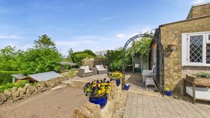 Photo 1- click for photo gallery